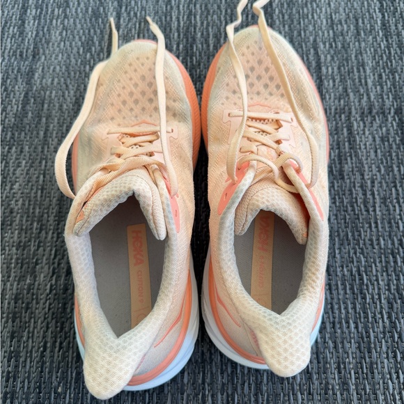 HOKA Sneakers Clifton 9 - Peach Orange Women’s Size 8.5 Used - Picture 8 of 8